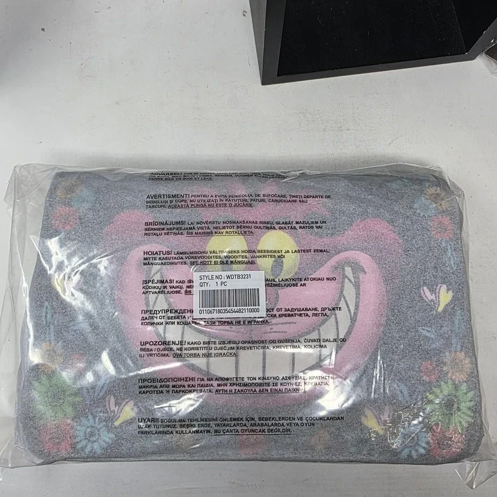 Alice in Wonderland Cheshire Cat Tulgey Wood Crossbody Bag
